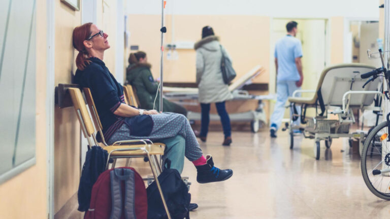 Hôpital public, il y a urgence!